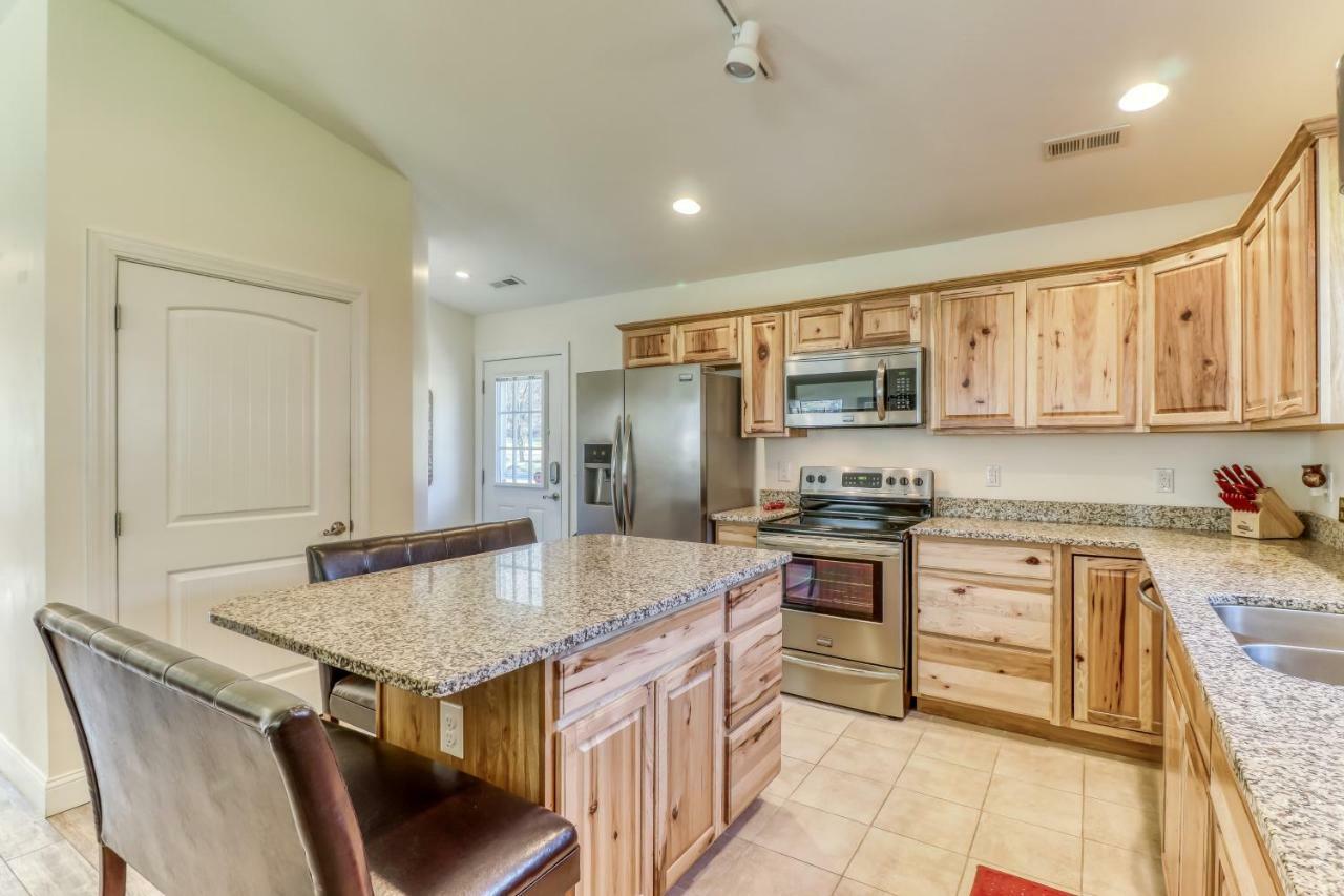 2 Bed 2 Bath Vacation Home In Whittier III מראה חיצוני תמונה